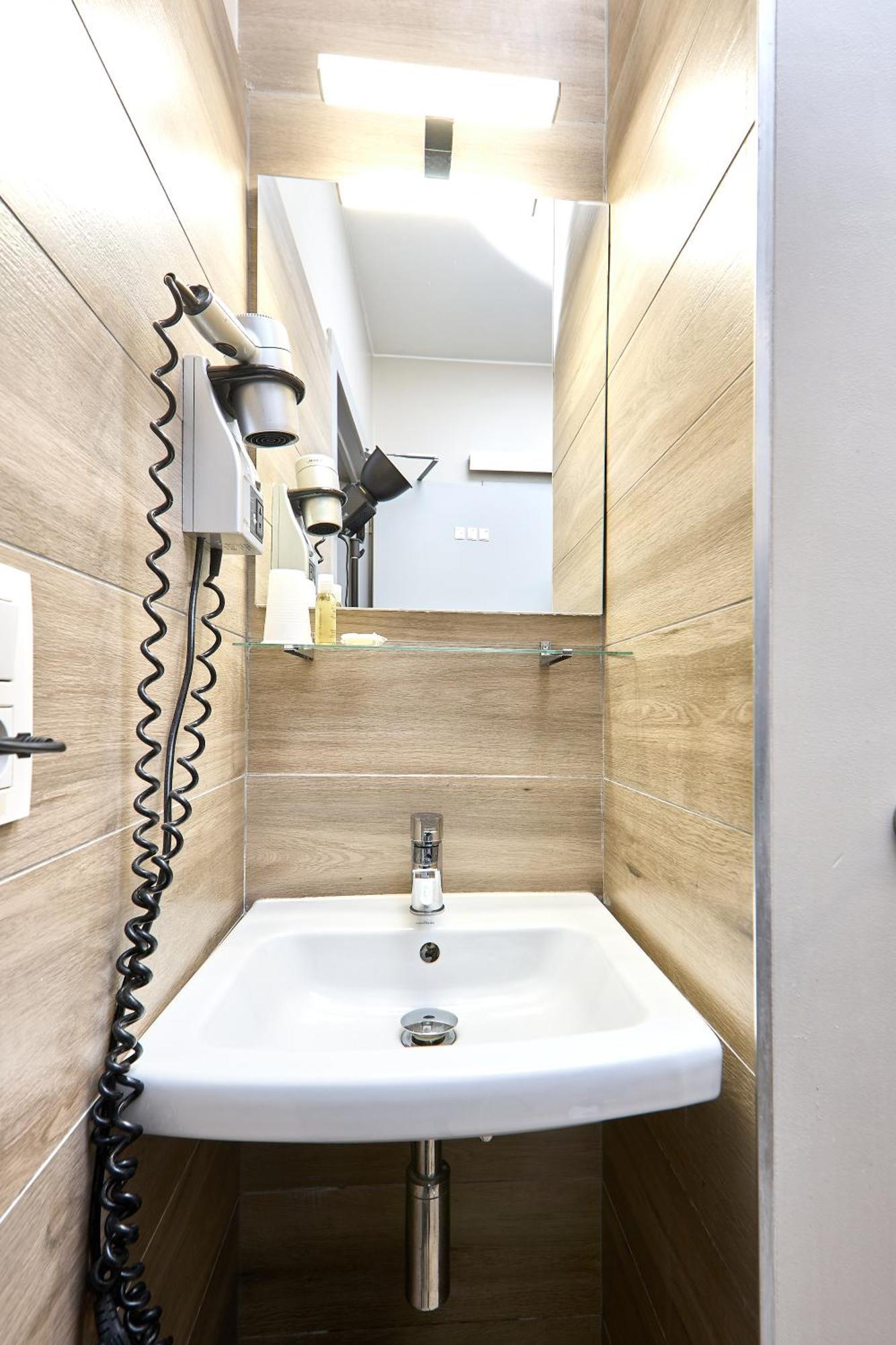 Hotel City Center Saint-Josse-ten-Noode Екстер'єр фото